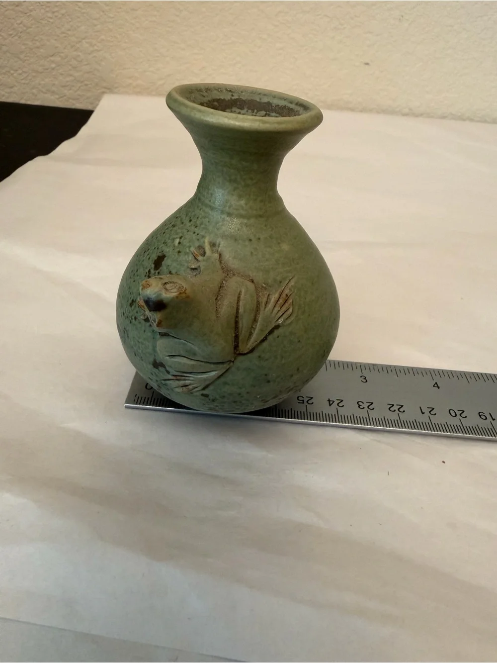 Indonesian handmade small bud vase Green Ceramic 3-D Frog Accent